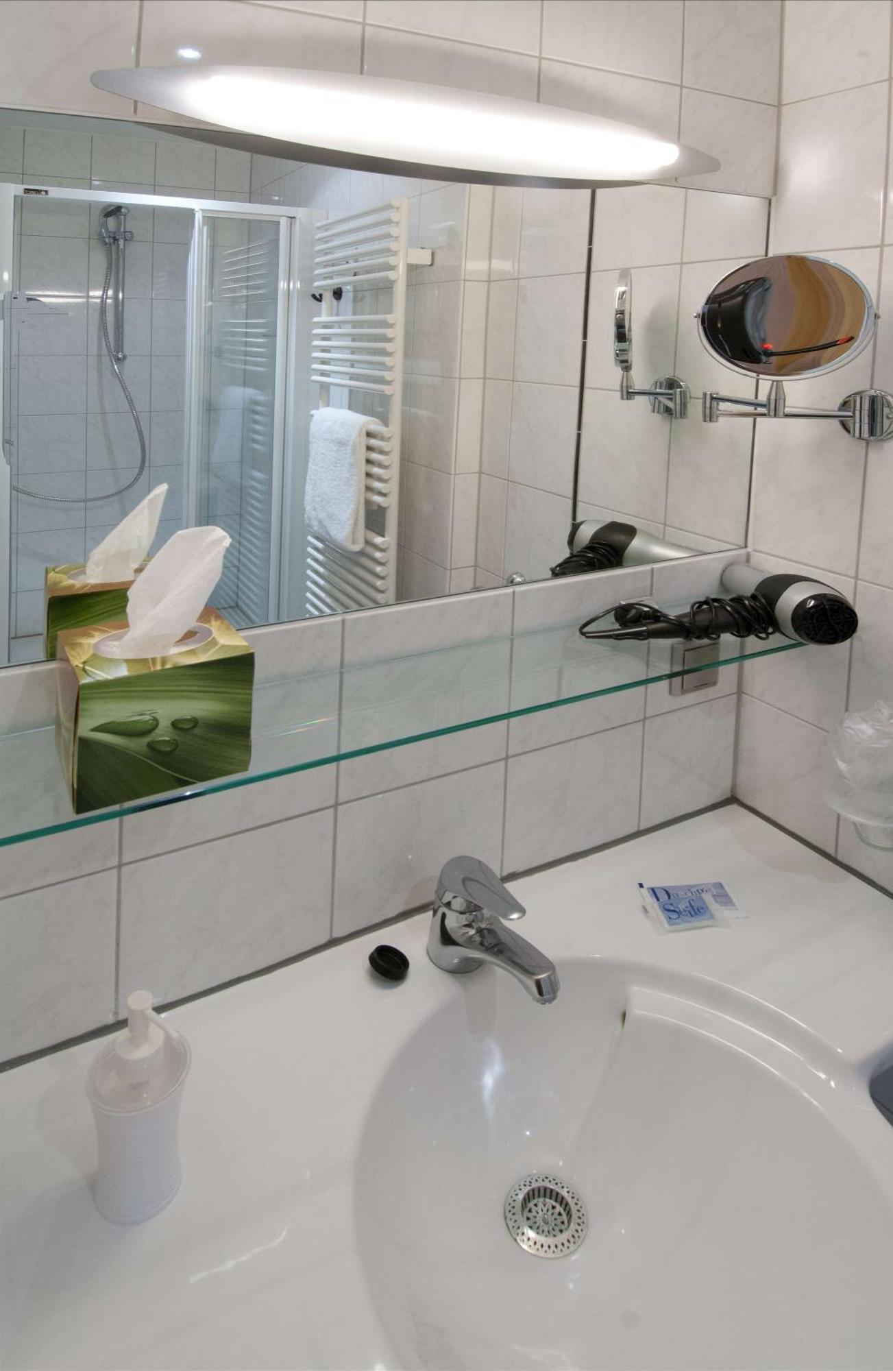 Hotel Garni Am Goetheplatz Bad Munster am Stein-Ebernburg Phòng bức ảnh