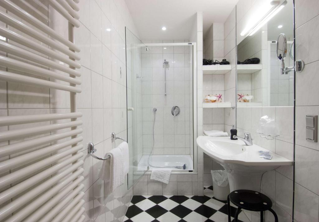 Hotel Garni Am Goetheplatz Bad Munster am Stein-Ebernburg Phòng bức ảnh
